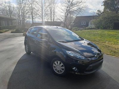 Gebraucht Ford Fiesta 95 PS (69 kW) 2012 Schwarz Kleinwagen