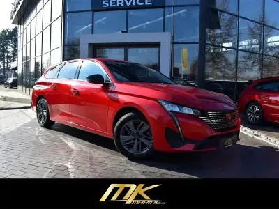 Gebraucht Peugeot 308 SW Allure 131 PS (96 kW) 2024 Elixir rot Kombi