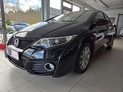 Usata Honda Civic Elegance 99 CV (72 kW) 2016 Nero Berlina