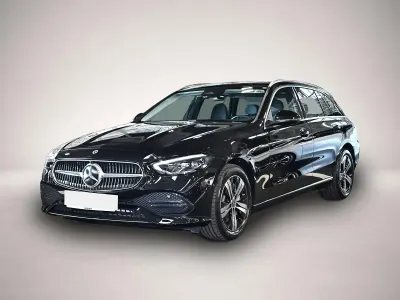 Gebraucht Mercedes C300 197 PS (144 kW) 2025 Manufacturer
