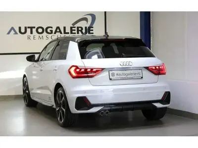 Gebraucht Audi A1 Ambiente 200 PS (147 kW) 2019 Weiß SUV