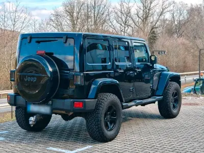 Occasion Jeep Wrangler Unlimited Sahara 200 ch (147 kW) 2017 Noir SUV