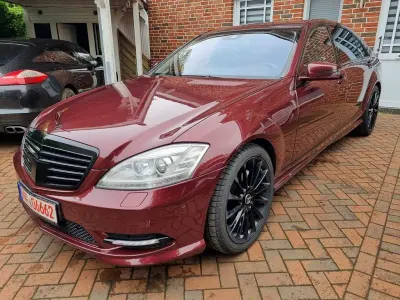 Używany Mercedes S500 AMG 435 KM (319 kW) 2013 Czerwony Sedan/Limuzyna