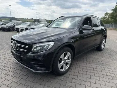 Gebraucht Mercedes GLC350 AMG line 258 PS (189 kW) 2018 Schwarz SUV