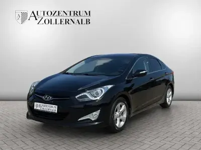 Gebraucht Hyundai i40 Style 136 PS (100 kW) 2015 Schwarz Limousine