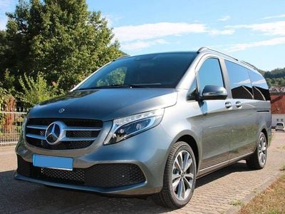 Usata Mercedes V220 Edition 163 CV (119 kW) 2024 Grigio Monovolume