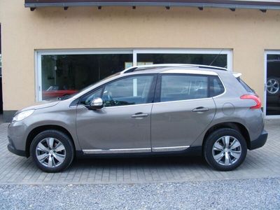 gebraucht Peugeot 2008 Allure-Navi-SHZ-Panorama