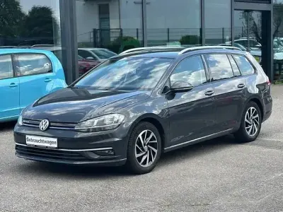 Gebraucht VW Golf VII Join 131 PS (96 kW) 2018 Grau Kombi