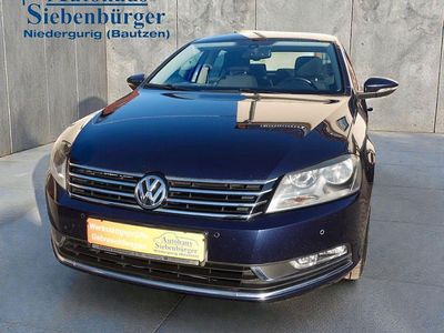 Blau Gebraucht 2014 VW Passat Comfortline Limousine | 9.990 € (Fairer Preis)