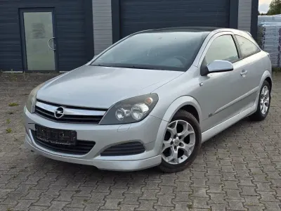 Gebraucht Opel Astra GTC OPC 105 PS (77 kW) 2007 Silber Limousine
