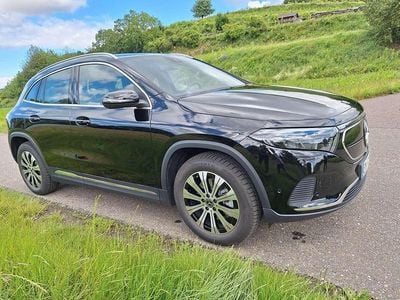 Gebraucht Mercedes EQA250 139 kW (190 PS) 2023 Schwarz SUV