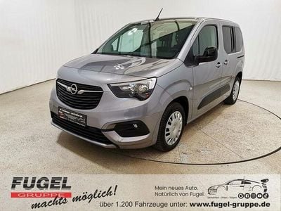 Gebraucht Opel Combo Life Elegance 131 PS (96 kW) 2022 Kontrast grau/quarz silber Van / Kleinbus