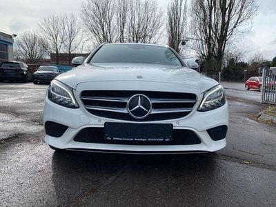 Gebraucht Mercedes C300e Avantgarde 194 PS (142 kW) 2020 Weiß Kombi
