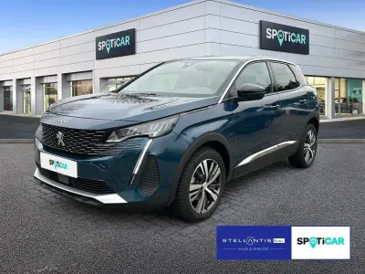 Gebraucht Peugeot 3008 Allure 131 PS (96 kW) 2024 Blau SUV