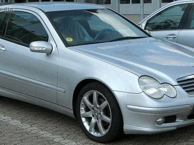 Mercedes C230