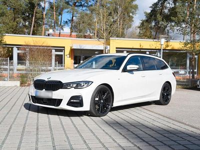 Gebraucht BMW 320 M Sport 190 PS (139 kW) 2019 Weiß Kombi