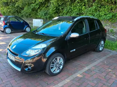 Gebraucht Renault Clio GrandTour 100 PS (73 kW) 2011 Schwarz Kombi