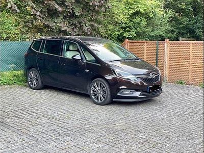 Opel Zafira Tourer