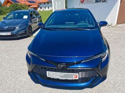 Gebraucht Toyota Corolla Team 116 PS (85 kW) 2021 Blau Limousine