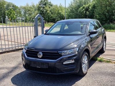 Second-hand VW T-Roc 150 CP (110 kW) 2018 Gri SUV