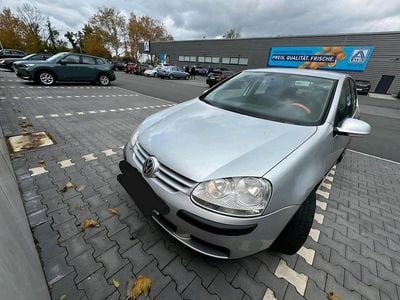 Silber Gebraucht 2006 VW Golf V Kleinwagen | 1.690 € (Guter Preis)