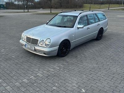 Gebraucht Mercedes E55 AMG AMG 354 PS (260 kW) 1998 Silber Kombi