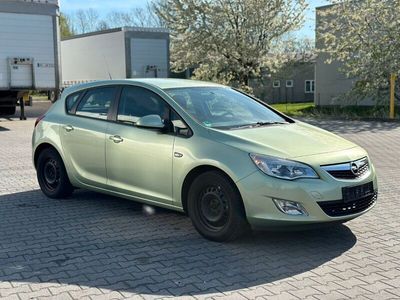 gebraucht Opel Astra Lim Design Edition