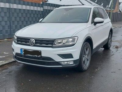 gebraucht VW Tiguan 2.0 Diesel Highline LED NAVI ACC 3 Zonen Klima