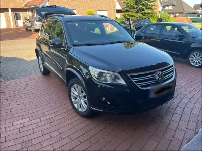 Gebraucht VW Tiguan Sportline 200 PS (147 kW) 2010 Schwarz SUV