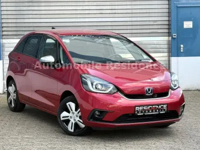 Käytetty Honda Jazz Executive 98 HP (72 kW) 2020 Punainen Viistoperä