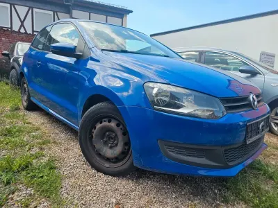 Gebraucht VW Polo Comfortline 82 PS (60 kW) 2011 Blau Kleinwagen