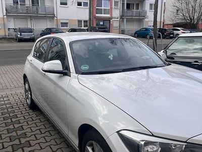 Gebraucht BMW 118 143 PS (105 kW) 2015 Weiß Kleinwagen