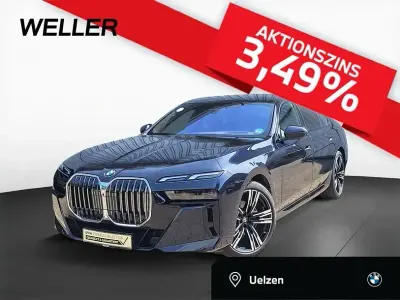 Gebraucht BMW 740 M Sport 286 PS (210 kW) 2025 Schwarz Limousine
