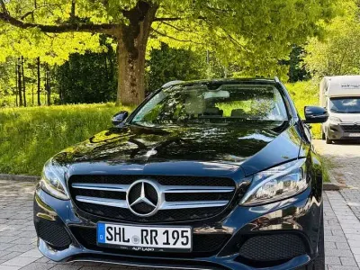 Gebraucht Mercedes C220 Exclusive 170 PS (125 kW) 2016 Schwarz Kombi