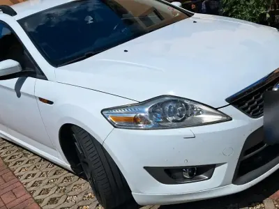 Gebraucht Ford Mondeo Titanium S 175 PS (128 kW) 2008 Weiß Kombi