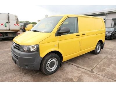 Gebraucht VW T5 84 PS (61 kW) 2012 Ginstergelb r1032 Van