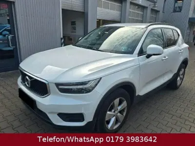 Gebraucht Volvo XC40 Momentum 163 PS (119 kW) 2021 Weiß SUV