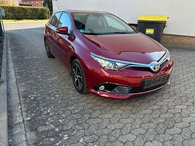 Toyota Auris Hybrid