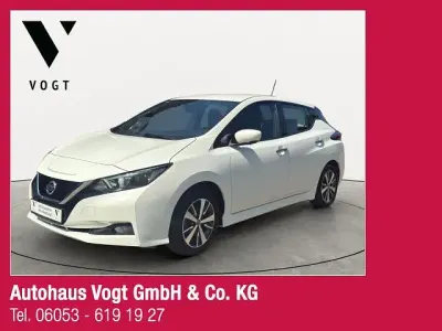 Gebraucht Nissan Leaf 360º 110 kW (150 PS) 2022 Weiß Kleinwagen