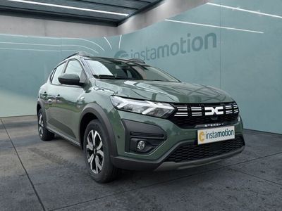 Gebraucht Dacia Sandero Stepway 101 PS (74 kW) 2024 Grün Kleinwagen