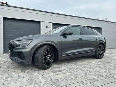 Gebraucht Audi Q8 Sport 381 PS (280 kW) 2021 Grau SUV