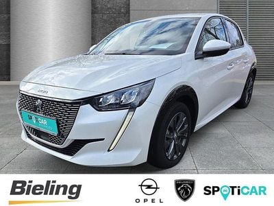 Gebraucht Peugeot 208 Allure 100 kW (136 PS) 2021 Lack weiss perlglänzend/typ au Kleinwagen