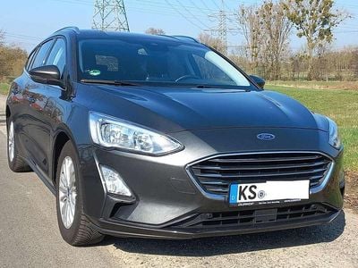 Usata Ford Focus Titanium 125 CV (91 kW) 2019 Grigio Station wagon