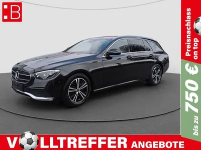 Gebraucht Mercedes E200 197 PS (144 kW) 2021 Schwarz Kombi