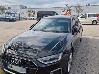 Gebraucht Audi A4 S-Line 163 PS (119 kW) 2021 Schwarz Kombi