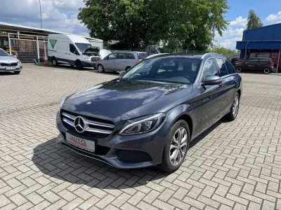 Gebraucht Mercedes C220 170 PS (125 kW) 2015 Tenoritgrau Kombi
