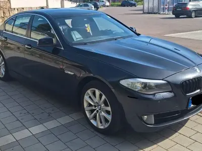 Używany BMW 520 184 KM (135 kW) 2012 Czarny Sedan/Limuzyna