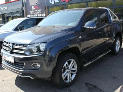 Gebraucht VW Amarok Highline 179 PS (131 kW) 2015 Starlight blue metallic Pickup