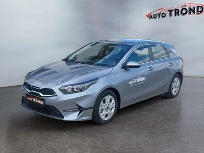 Gebraucht Kia Ceed 101 PS (74 kW) 2025 Silber Kleinwagen