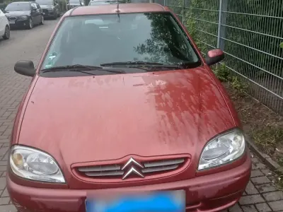 Gebraucht Citroën Saxo 45 PS (33 kW) 1999 Rot Kleinwagen